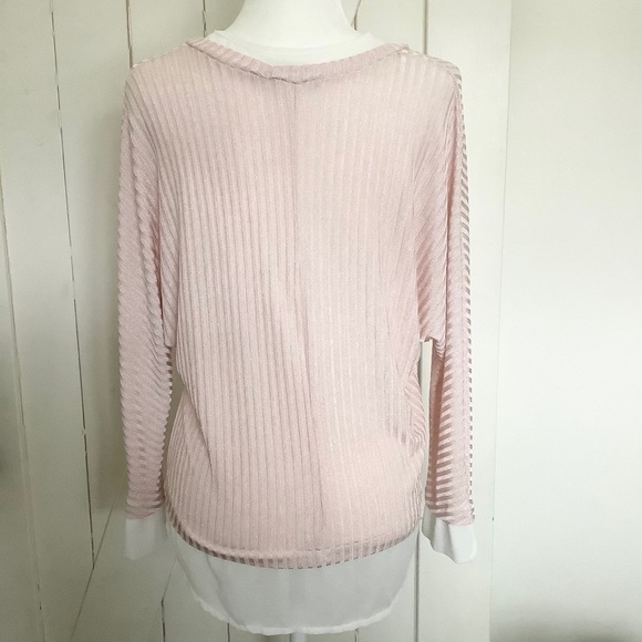 KATE and Pippa pink v-neck layered blouse - Picture 3 of 6